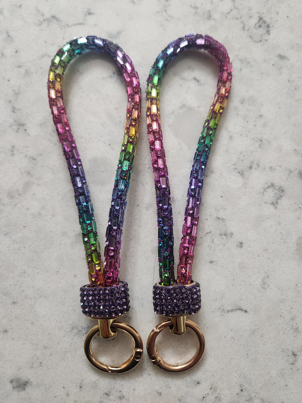 Sparkle Loop Keyring - Picture 12 of 13